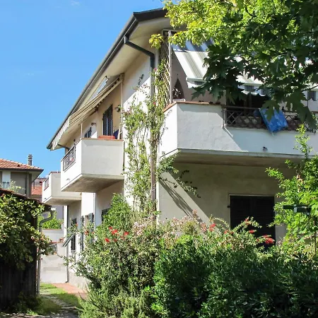 Ilaria 2 By Interhome Apartment Marina di Massa